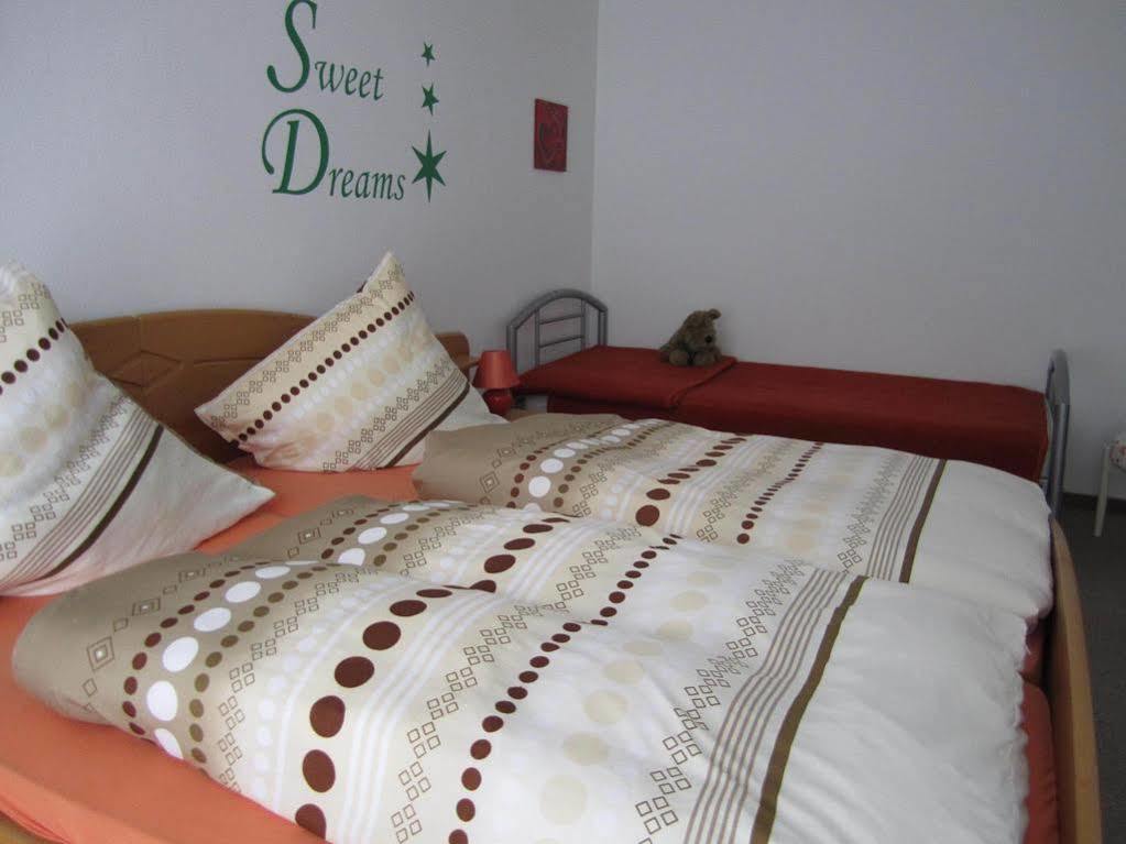 Pension Klein Und Ferienwohnungen (Adults Only) Боденмайс Екстер'єр фото