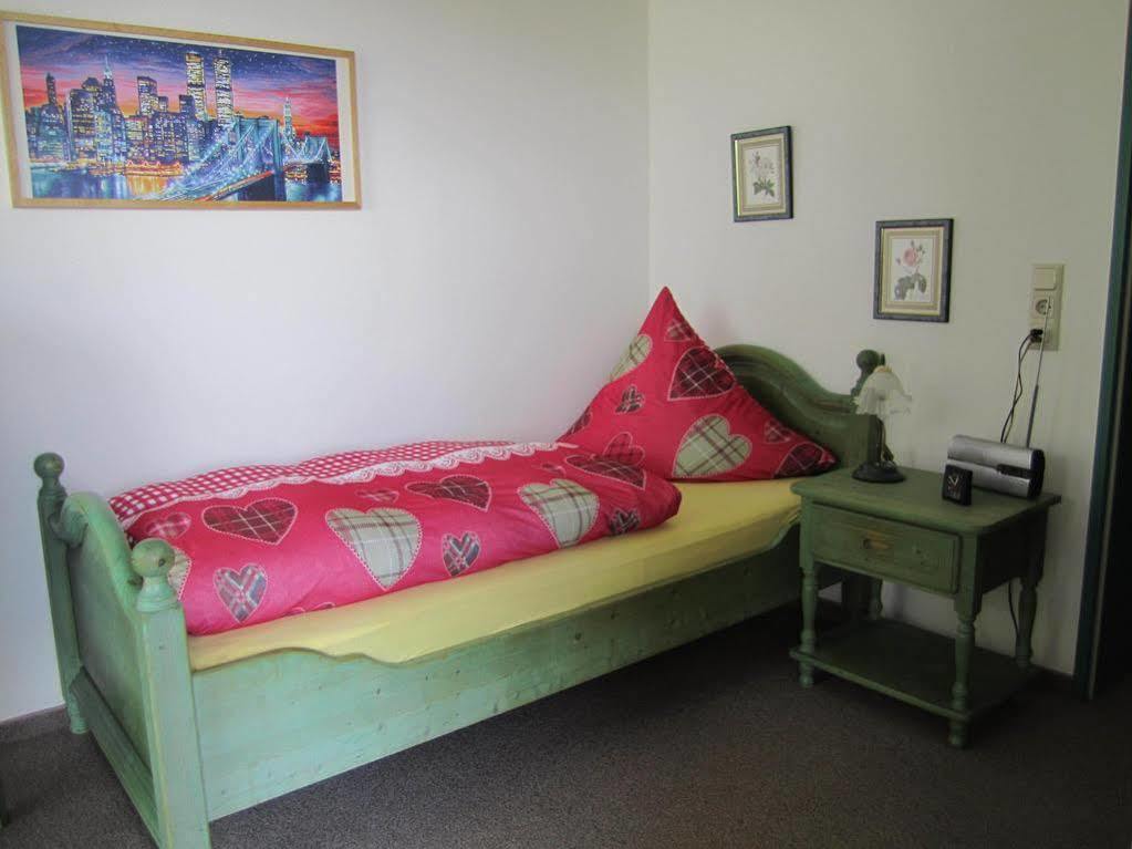 Pension Klein Und Ferienwohnungen (Adults Only) Боденмайс Екстер'єр фото